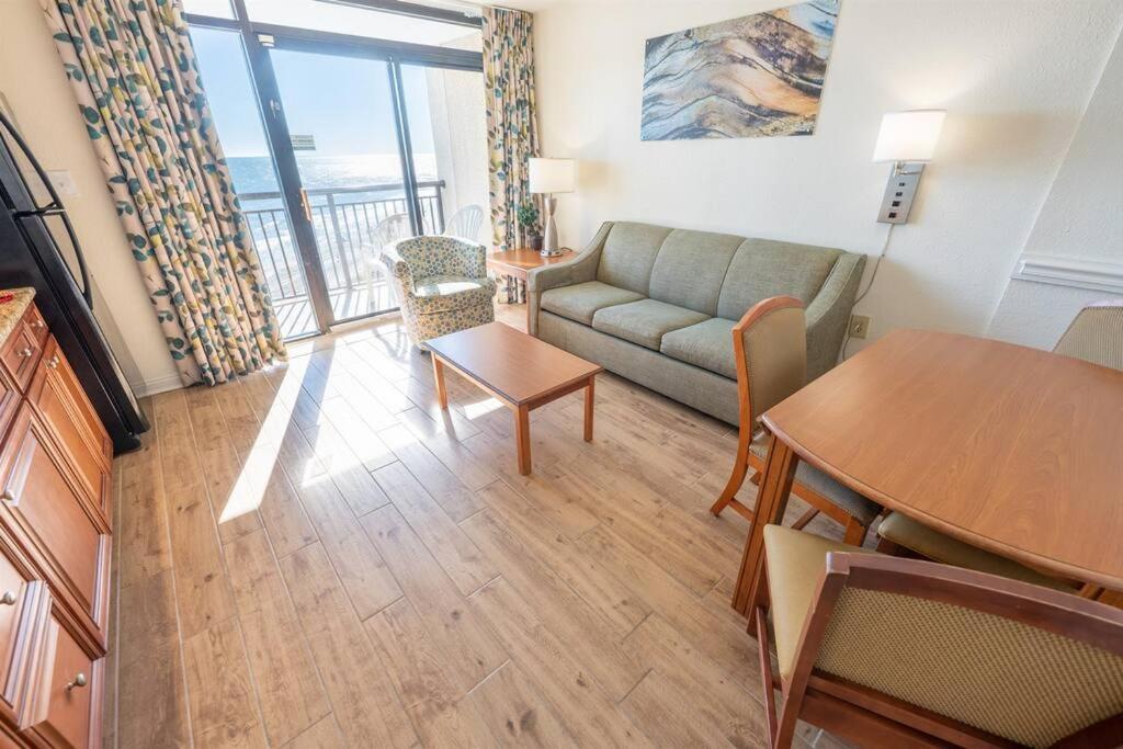 New Remodeled Direct Oceanfront Views Beach Cove 默特尔比奇 外观 照片
