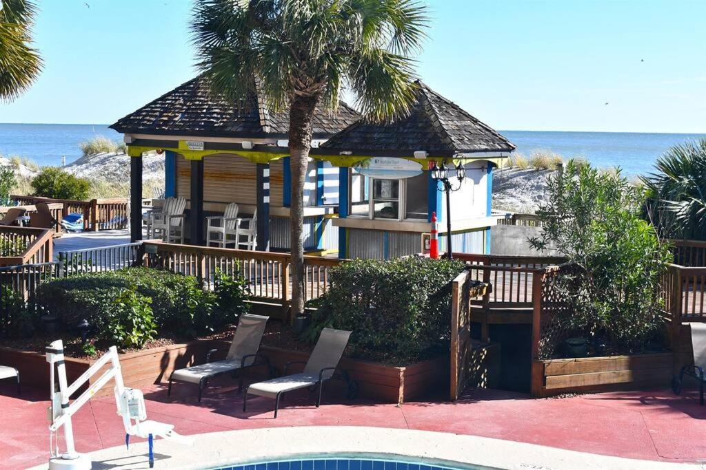 New Remodeled Direct Oceanfront Views Beach Cove 默特尔比奇 外观 照片