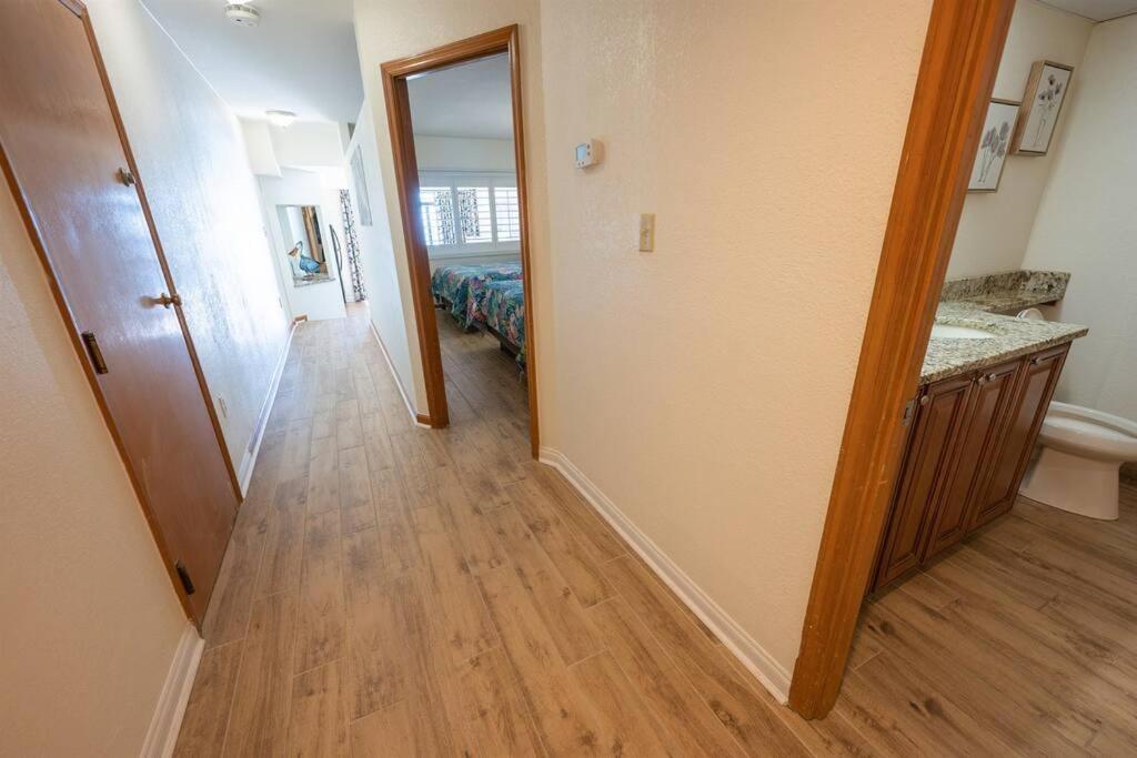 New Remodeled Direct Oceanfront Views Beach Cove 默特尔比奇 外观 照片