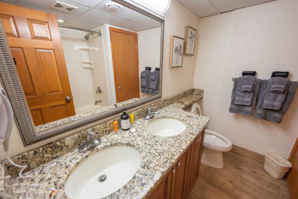 New Remodeled Direct Oceanfront Views Beach Cove 默特尔比奇 外观 照片